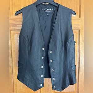 Wilson’s Leather Black Vest – Size Medium